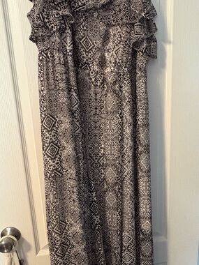 torrid Black and White Printed Ruffle Maxi Dress